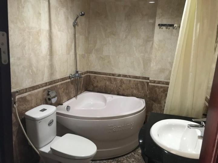 Lakeside 2 Hotel Nam Dinh Nhu Thuc Εξωτερικό φωτογραφία